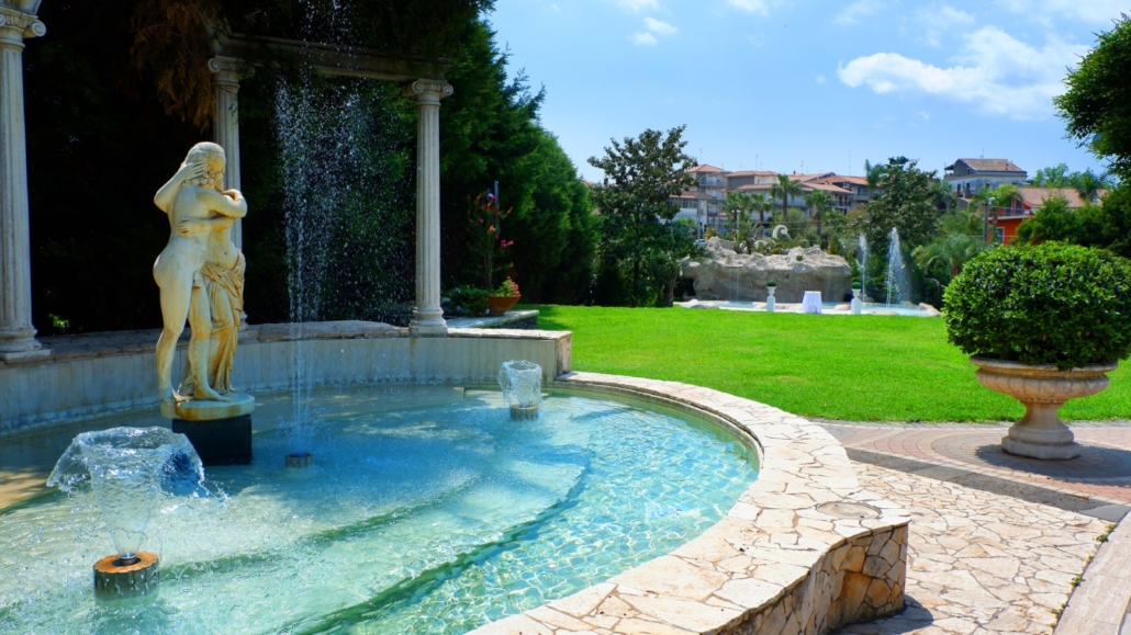 Fontana Anfiteatro - Villa Oasis Ricevimenti Acireale